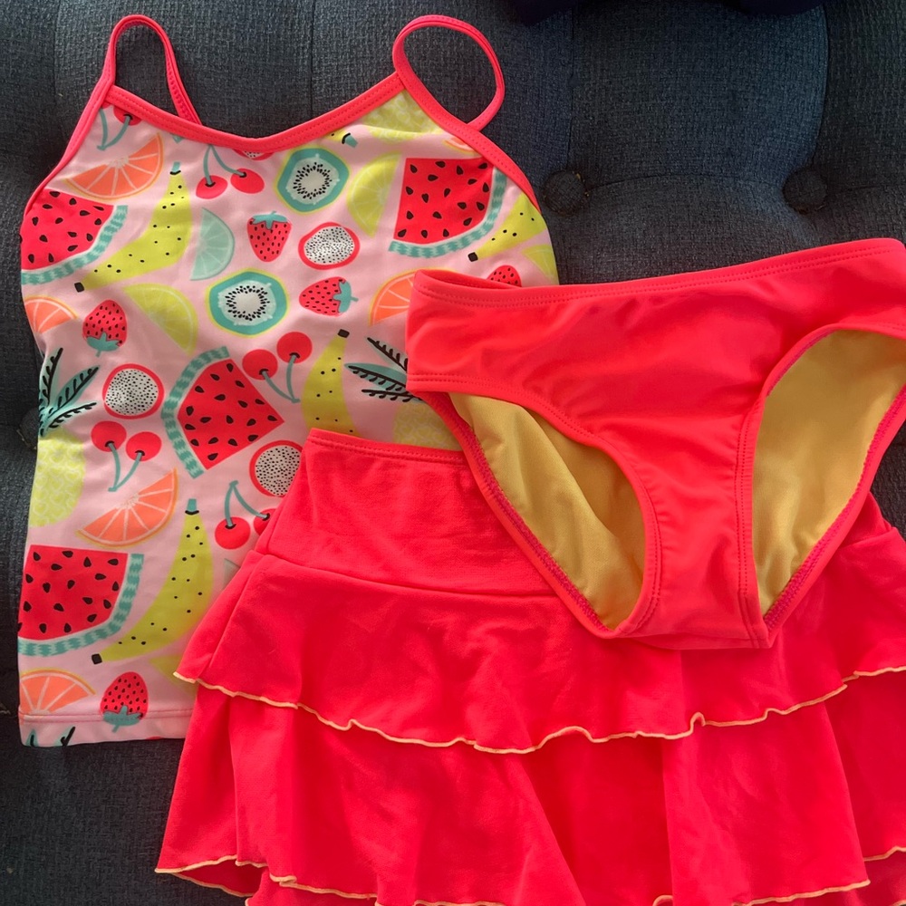 Cat & Jack 3-piece girls swimsuit tankini with skirt size M 7-8